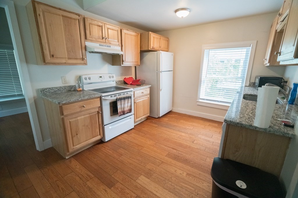 30 S Whitney St