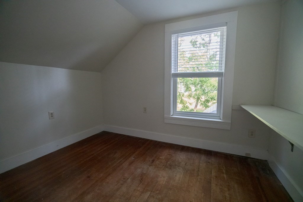 30 S Whitney St