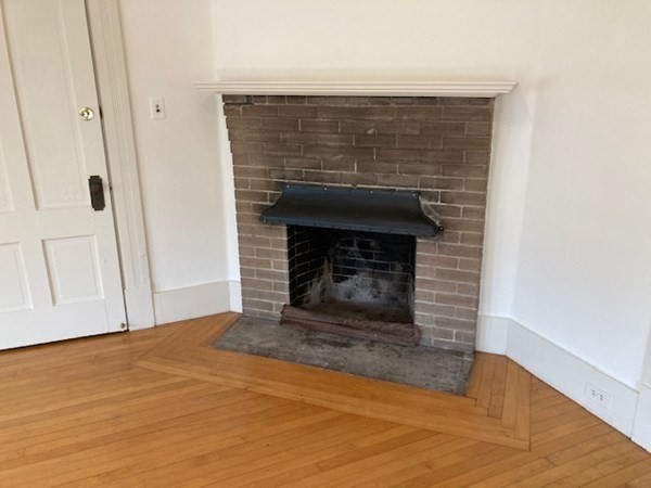 32 Kendrick Pl