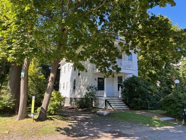 32 Kendrick Pl