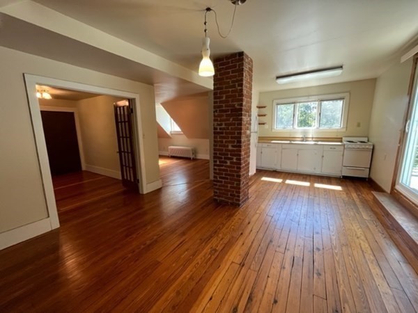 32 Kendrick Pl