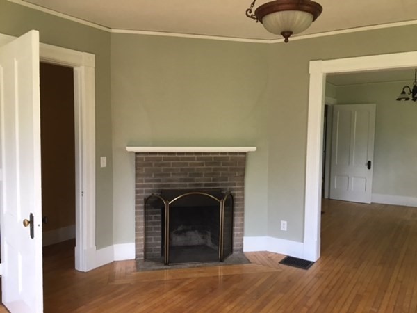 32 Kendrick Pl