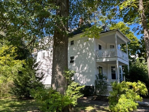 32 Kendrick Pl