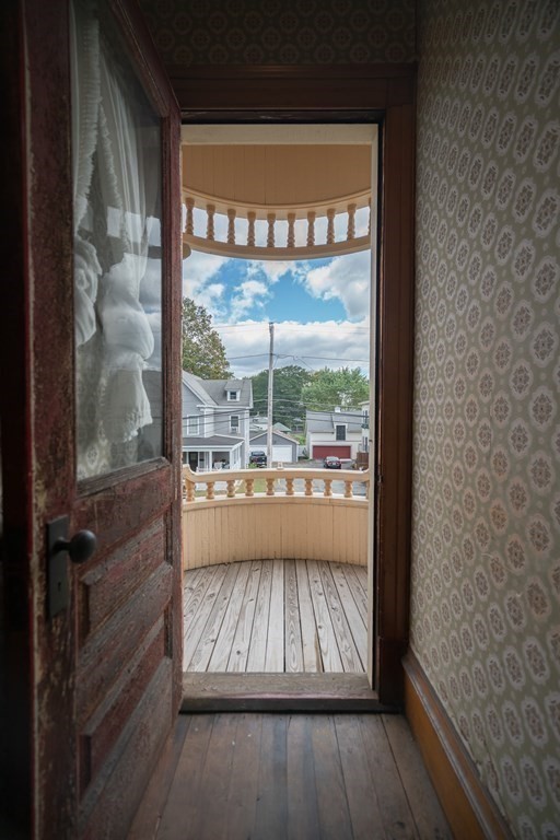 142 S Main St