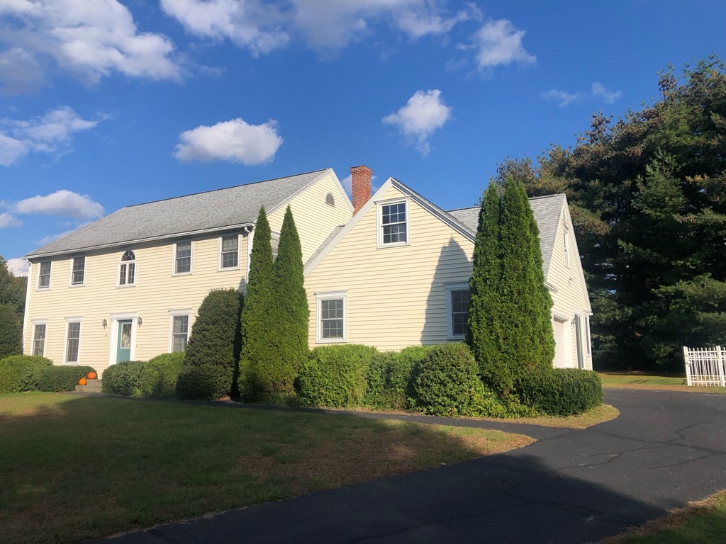 45 Oakwood Circle
