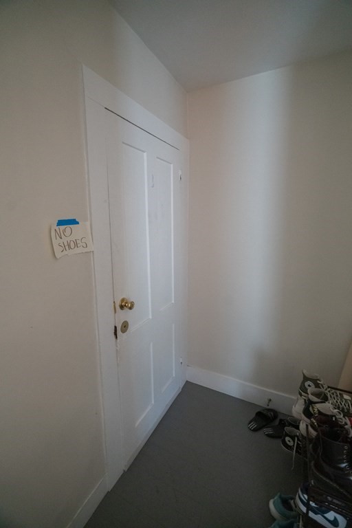 10 Pine St