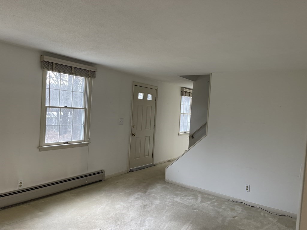 35 Maplewood Cir