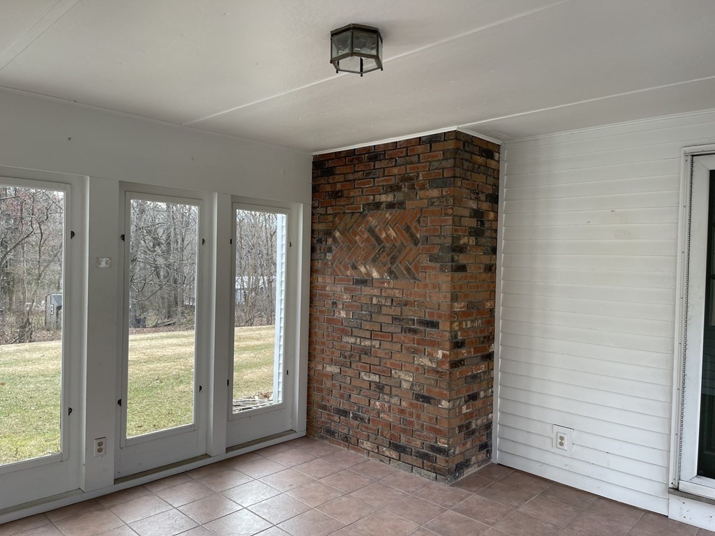 35 Maplewood Cir