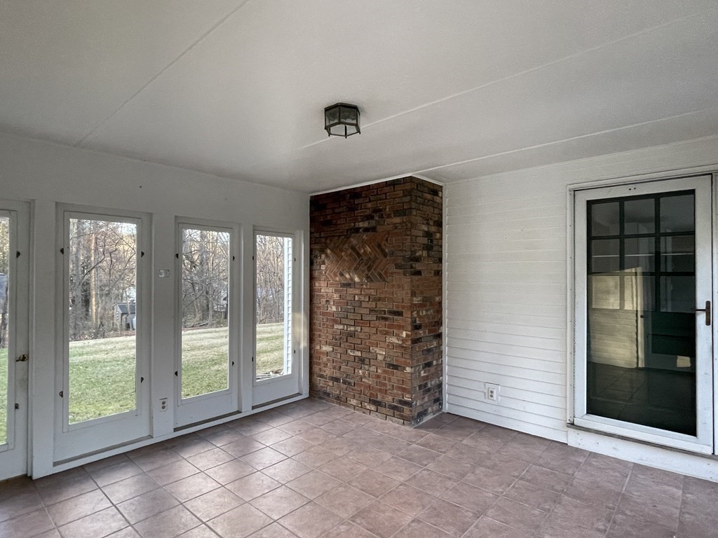 35 Maplewood Cir