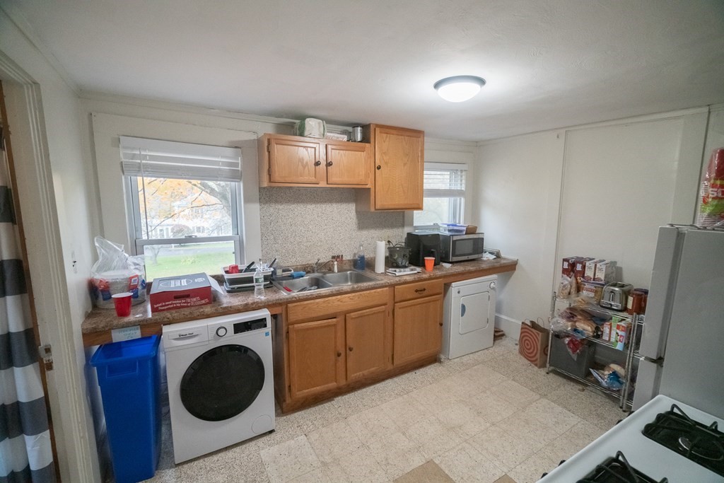 289 Pelham Rd