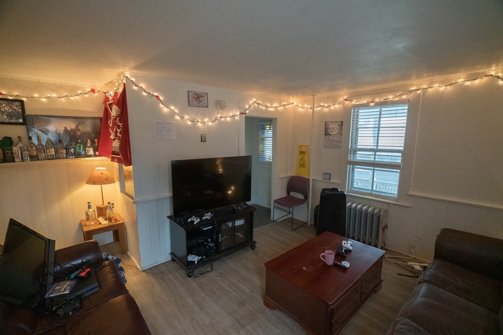 306 Northampton Rd