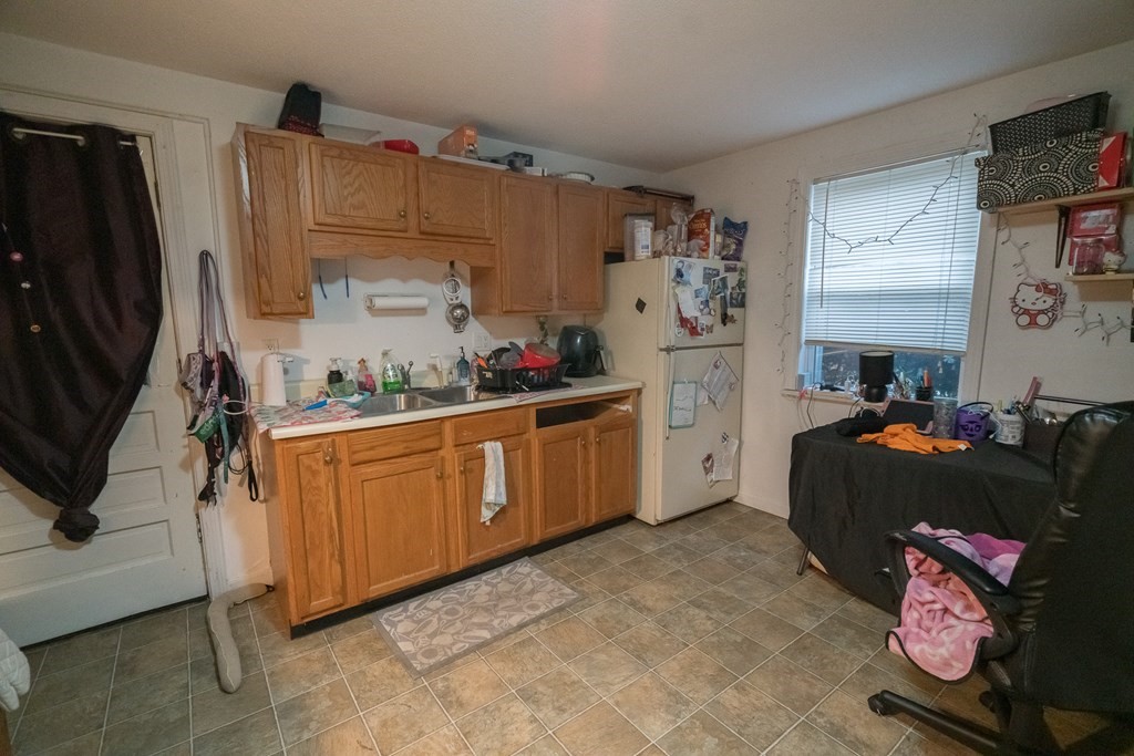 19 Old Amherst Rd
