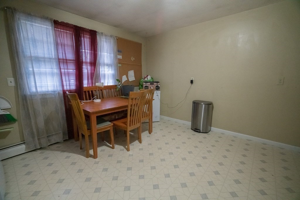 19 Old Amherst Rd