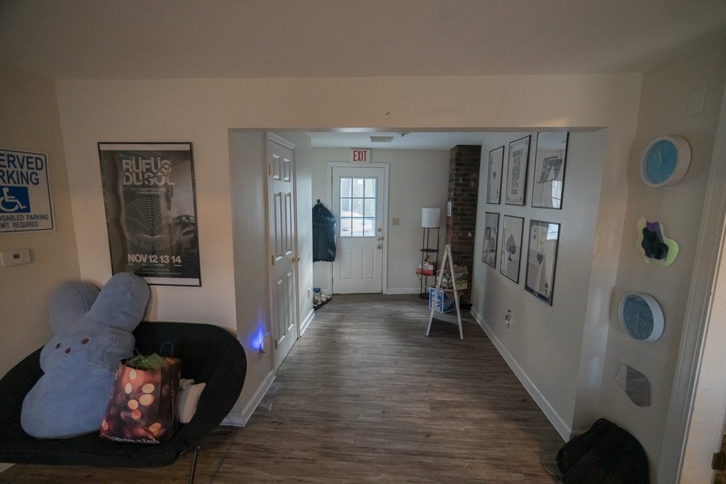 370 Pelham Rd