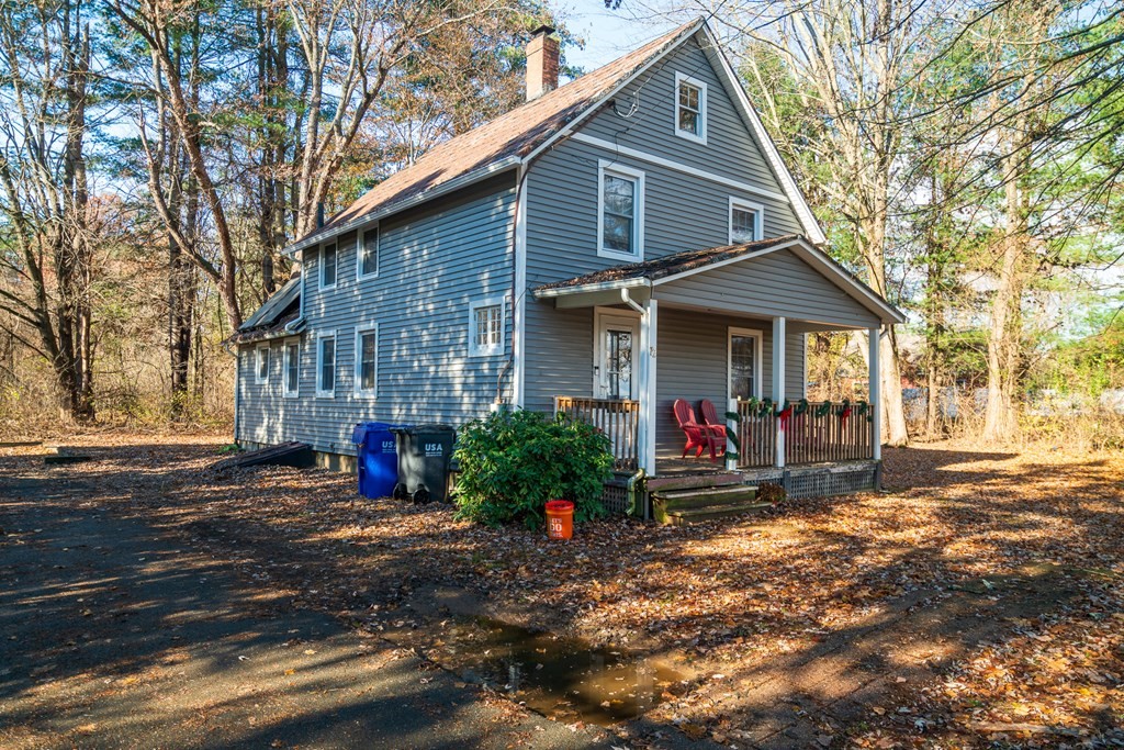72 N Maple St