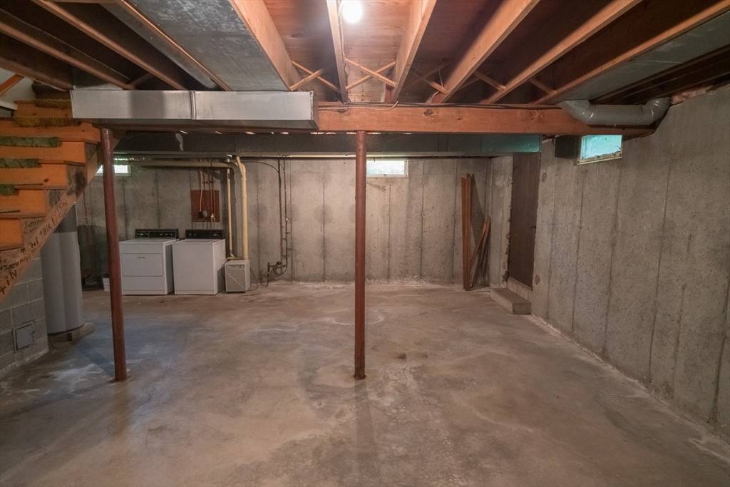 44 King Philip Ave