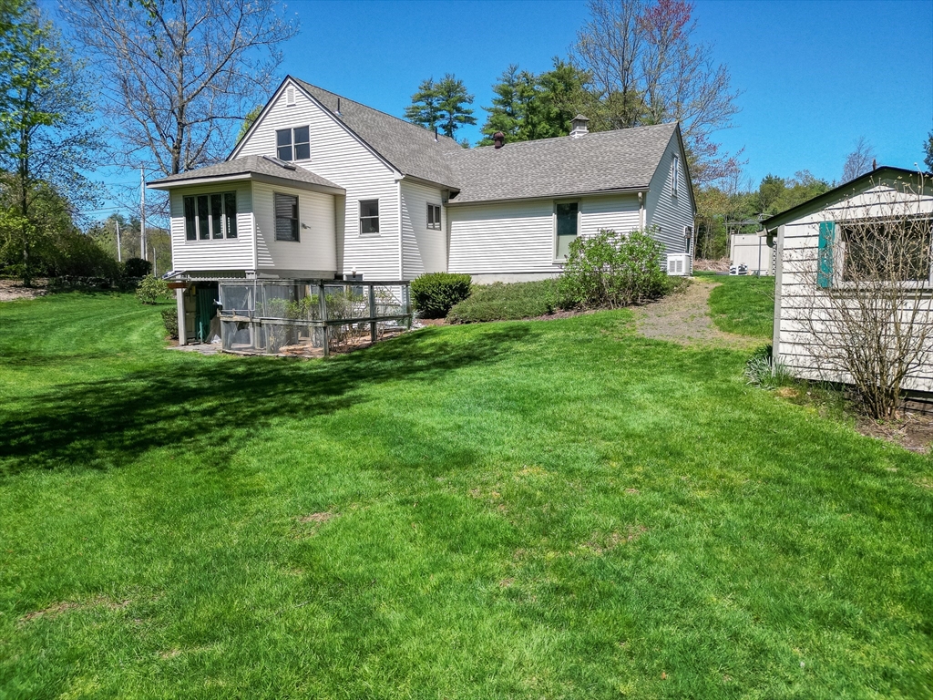 23 Segur Ln
