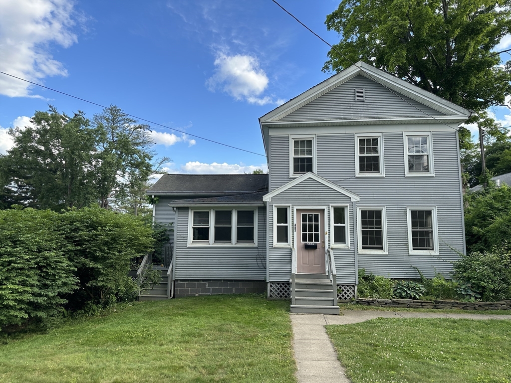 487 Main St