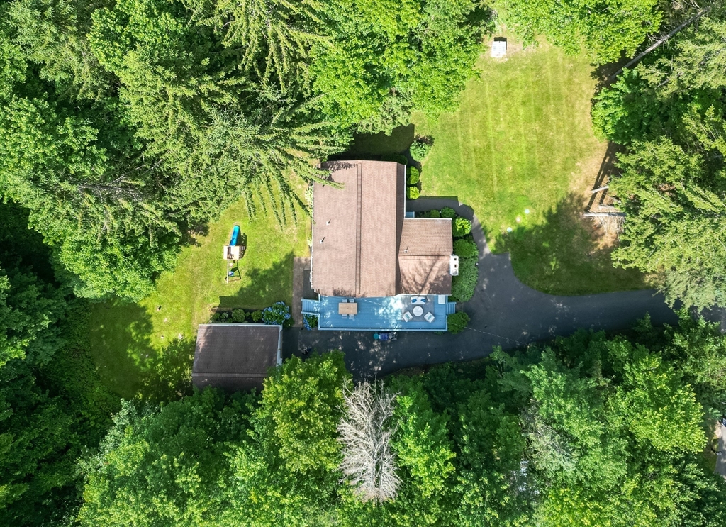 11 Sherwood Dr