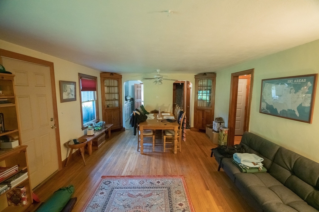 294 Pelham Rd