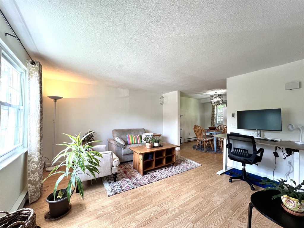 252 West St # 3