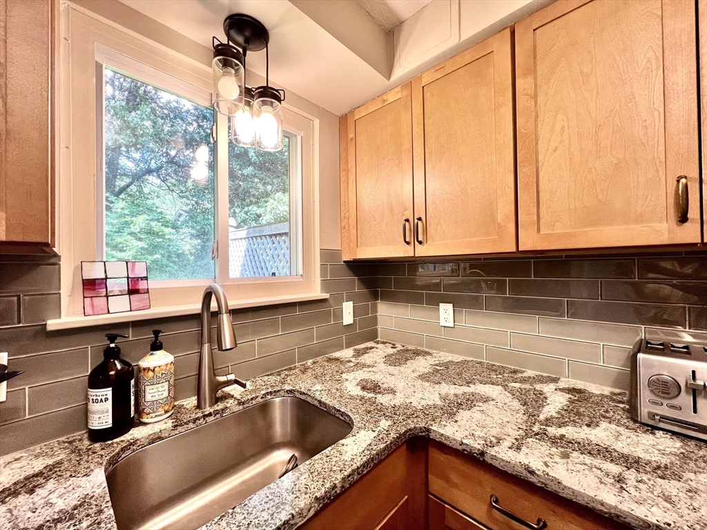 252 West St # 3