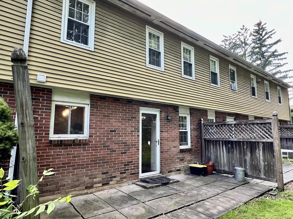 252 West St # 3