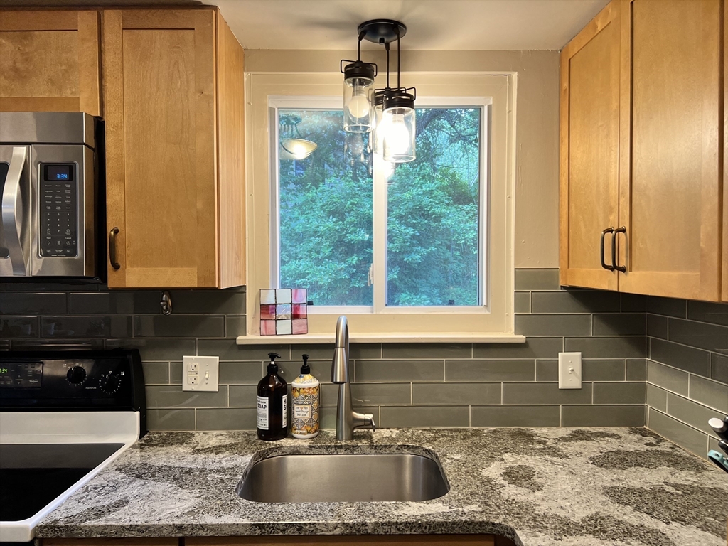 252 West St # 3