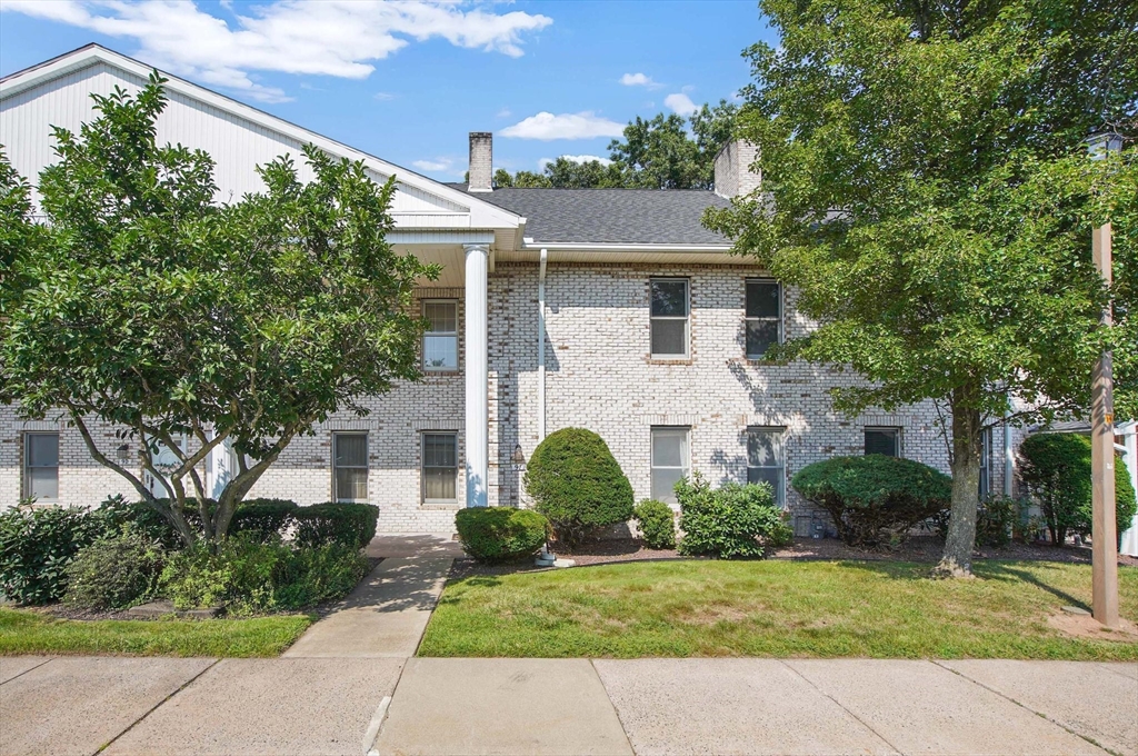 9 Castle Hill Rd # F