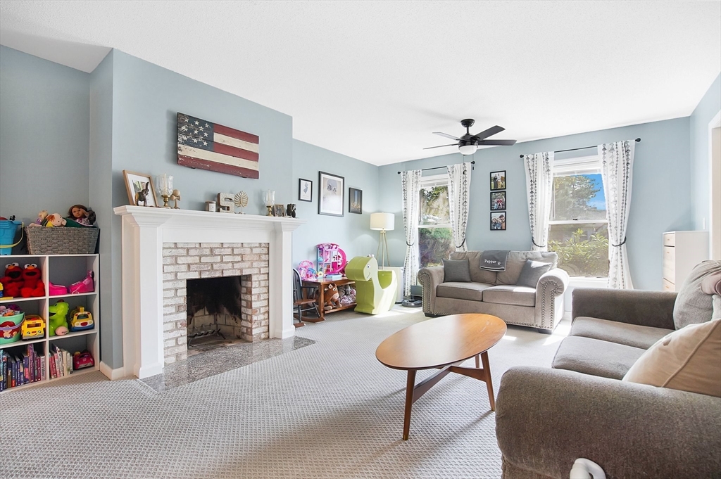 9 Castle Hill Rd # F