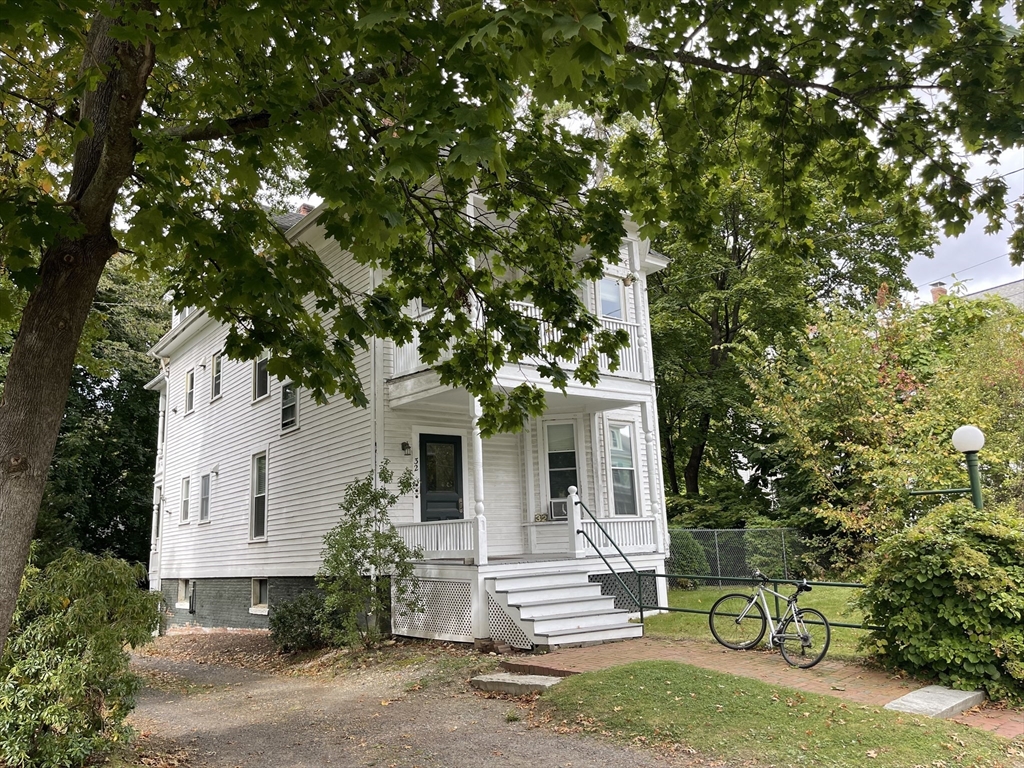 32 Kendrick Pl