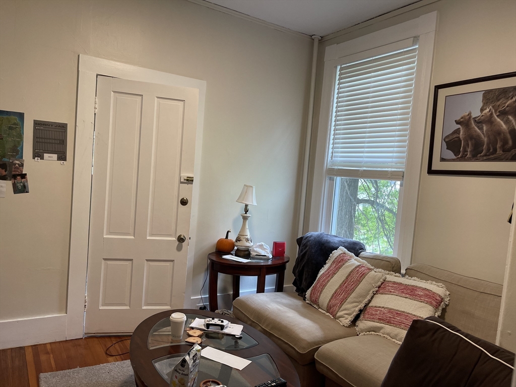 32 Kendrick Pl