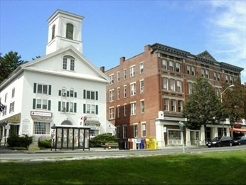 38 Pine St