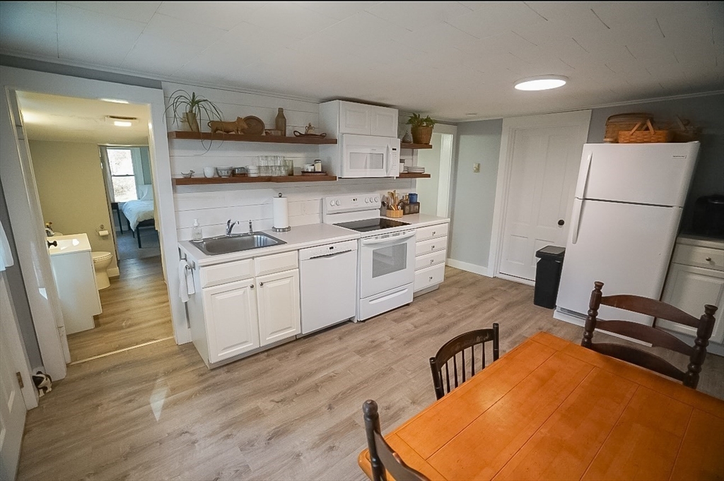 414 Allen Rd