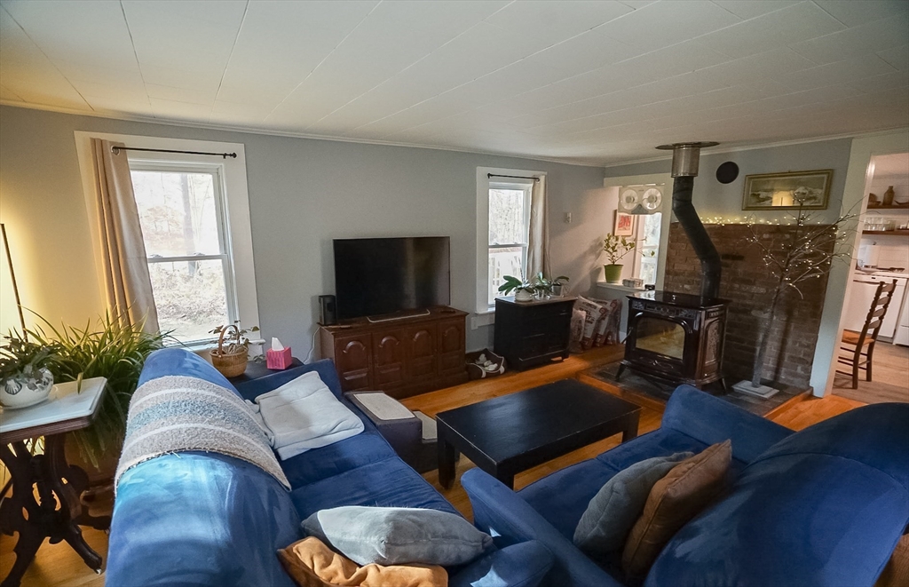 414 Allen Rd