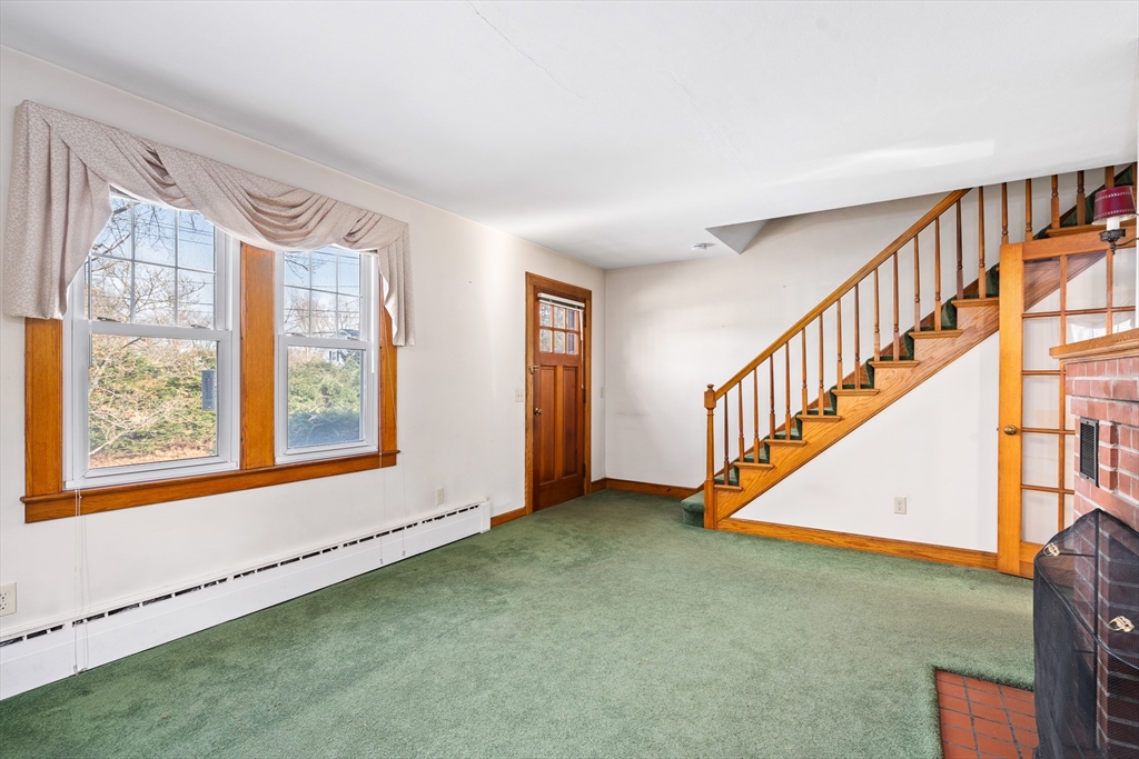 106 Clark St