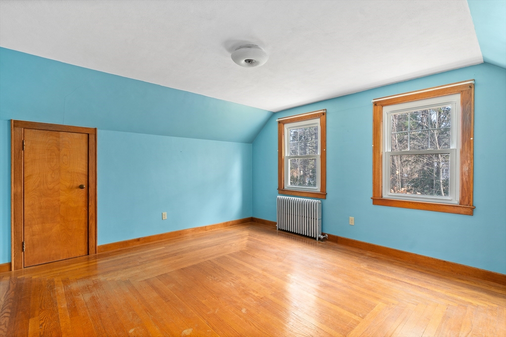 106 Clark St