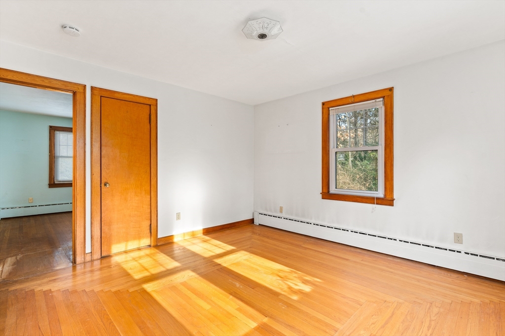 106 Clark St