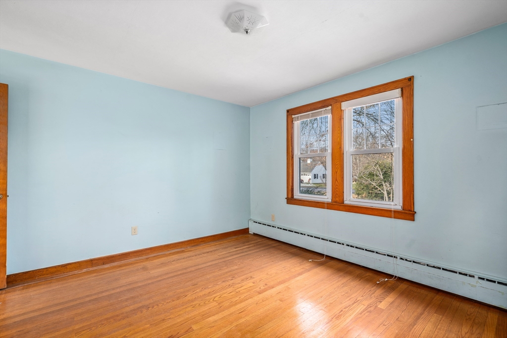 106 Clark St