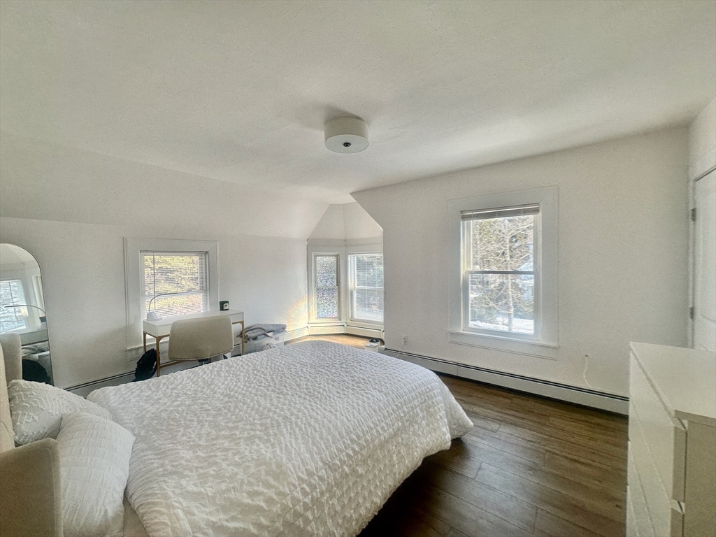 180 N Whitney St