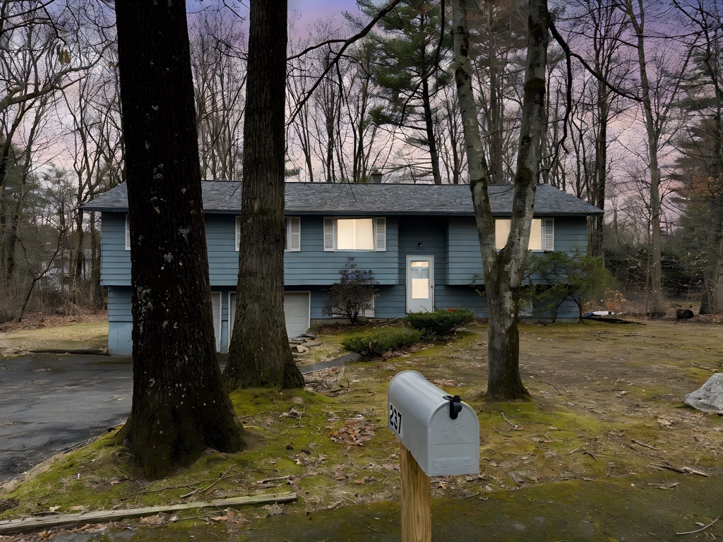 237 Grantwood Dr