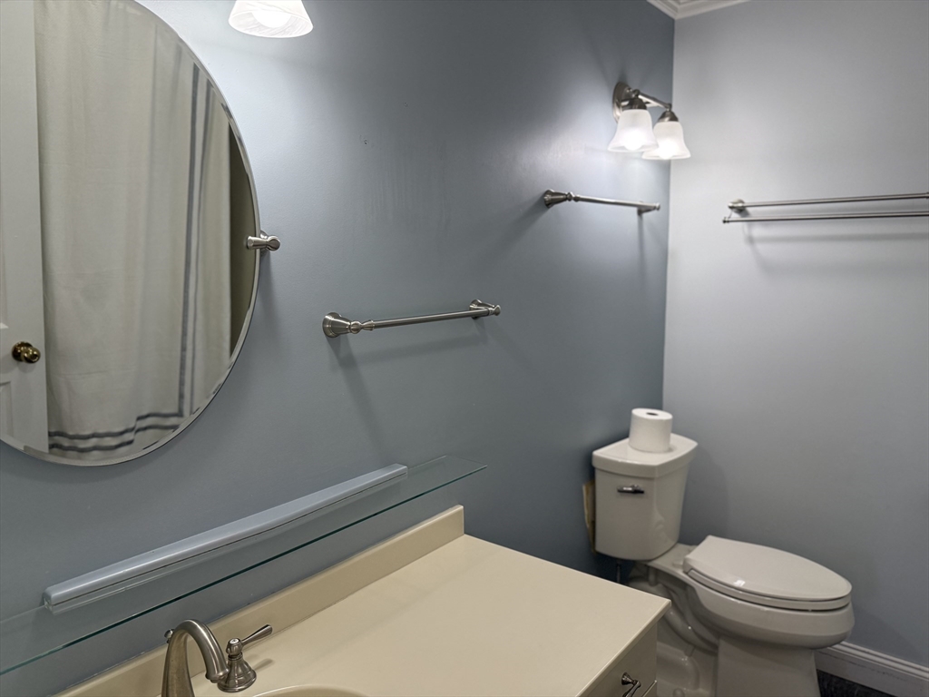 1 Baldwin Ln # 1