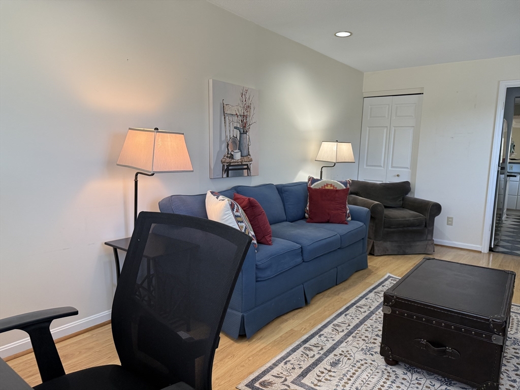 1 Baldwin Ln # 1