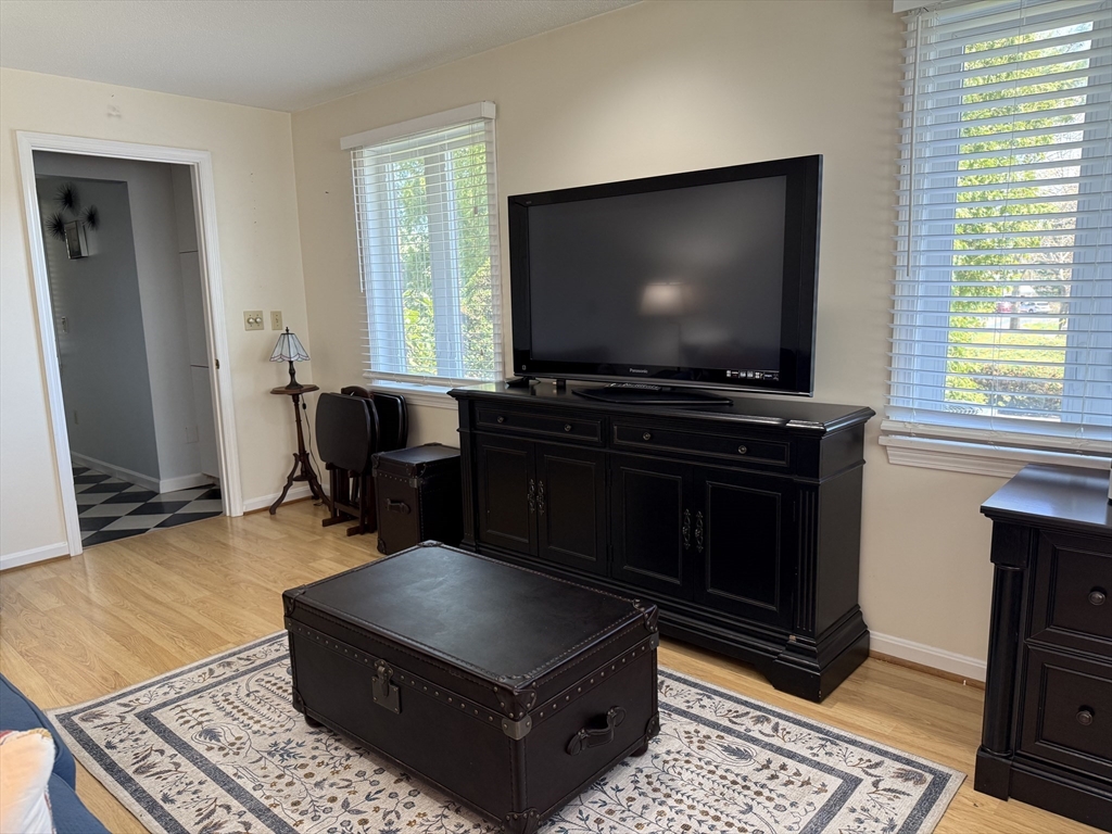 1 Baldwin Ln # 1