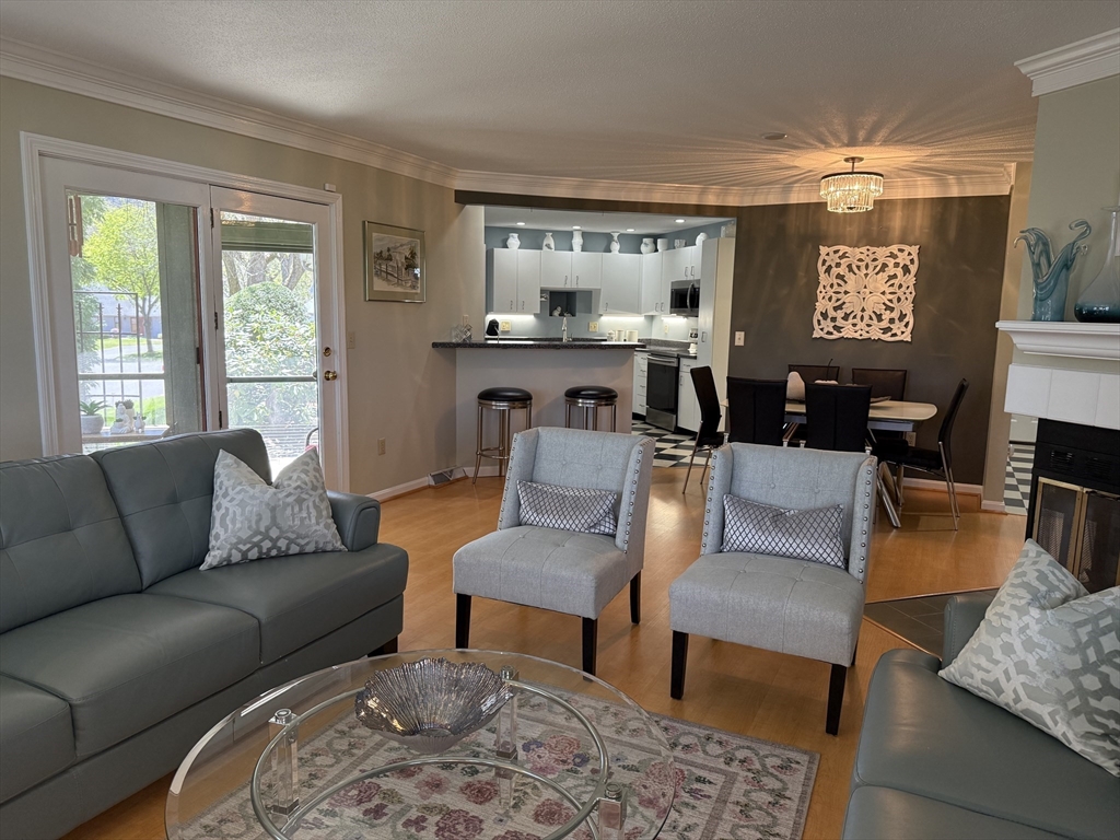 1 Baldwin Ln # 1