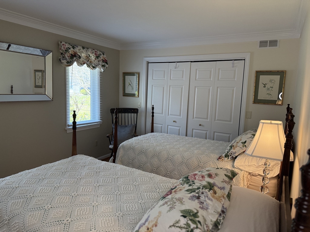 1 Baldwin Ln # 1