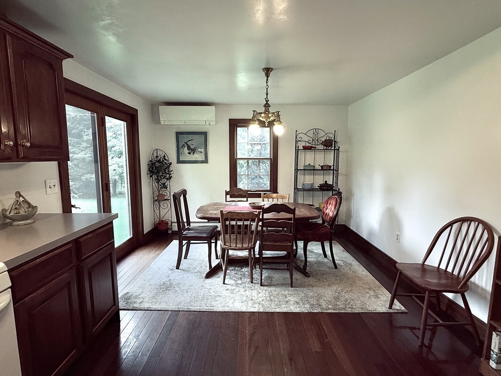 121 Kings Highway