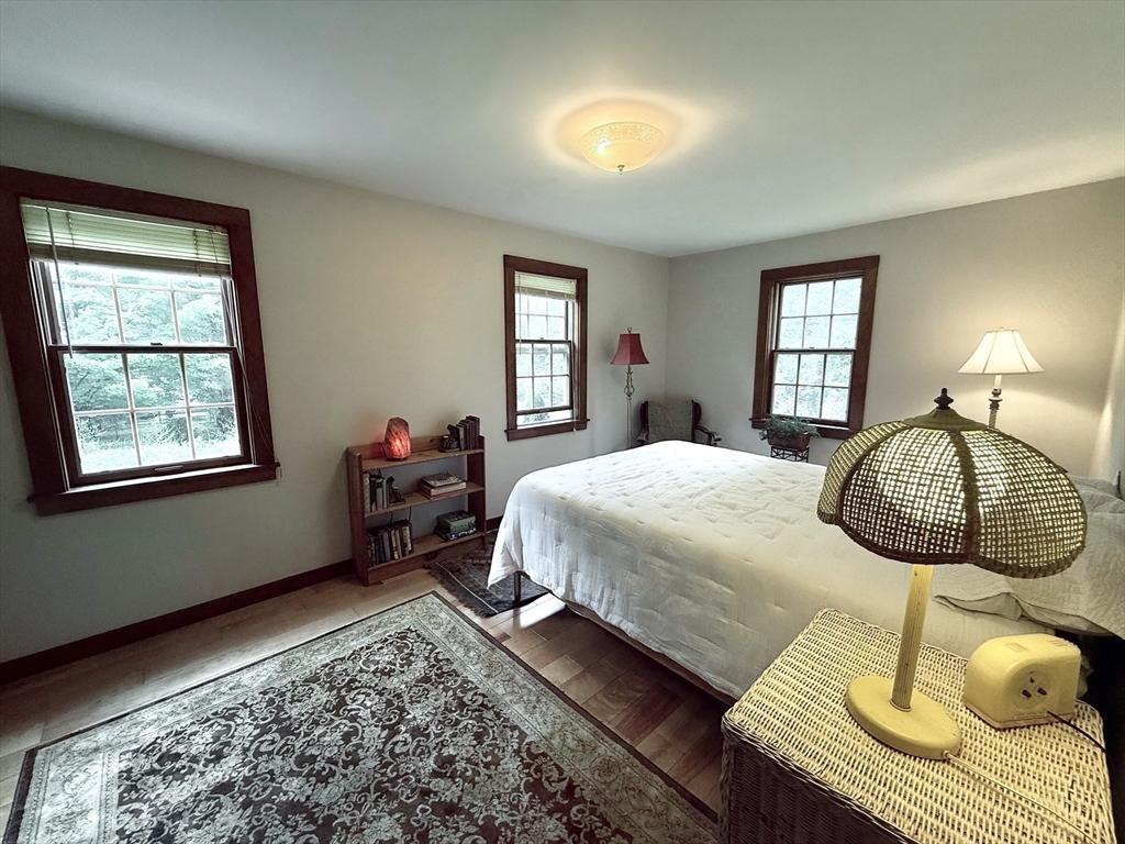 121 Kings Highway