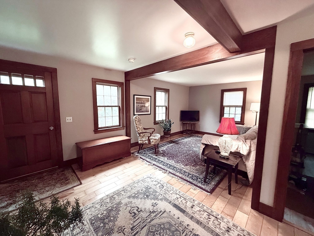 121 Kings Highway