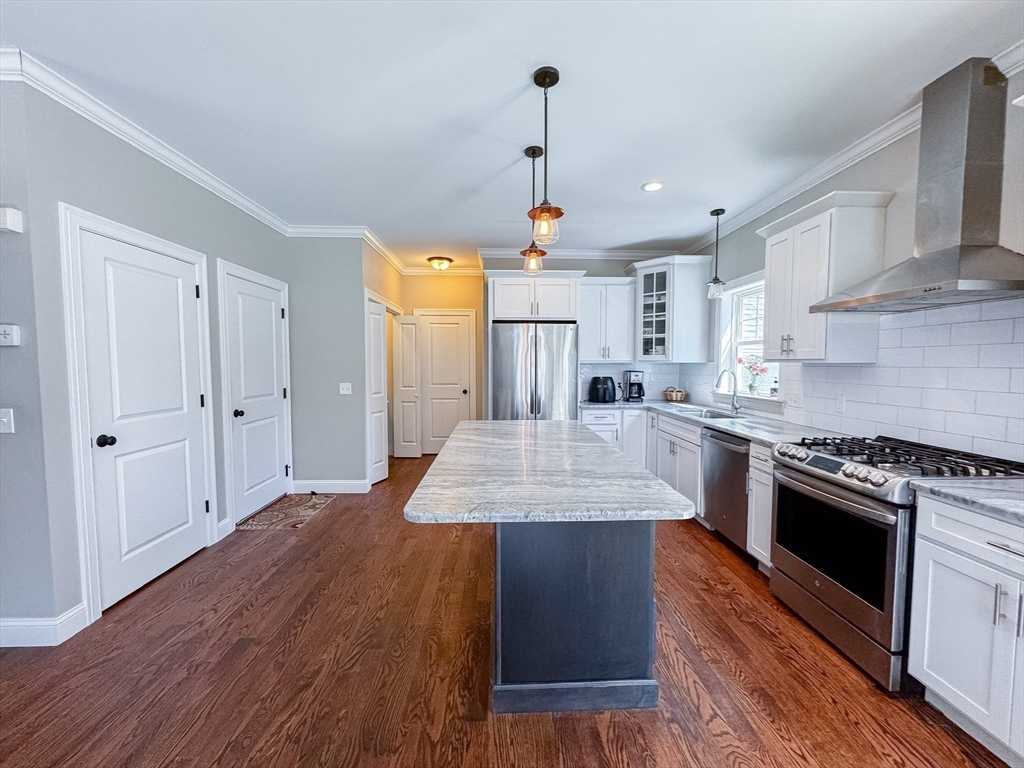 36 Landy Ave